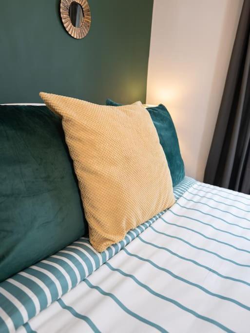 Cosy Cottage In Central Reading Free Parking & Fast Wifi المظهر الخارجي الصورة